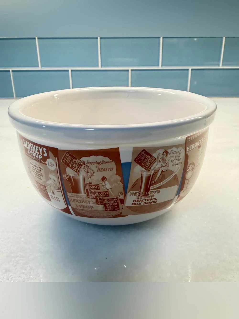 Hershey's Syrup Retro Ceramic Dessert Bowls - Set of 4 (White with Brown Accent)